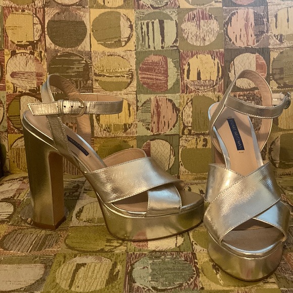 Stuart Weitzmann silver, strappy platforms size 9 - Picture 2 of 16